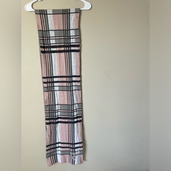 Guess Pink and Gray Scarf NWOT - Picture 1 of 5